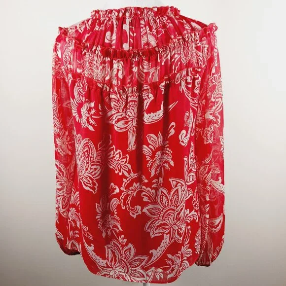 Evereve, M Red and White Print Blouse, Long Sleeve, Tie V Neck Small Ruffle Trim - Picture 4 of 16
